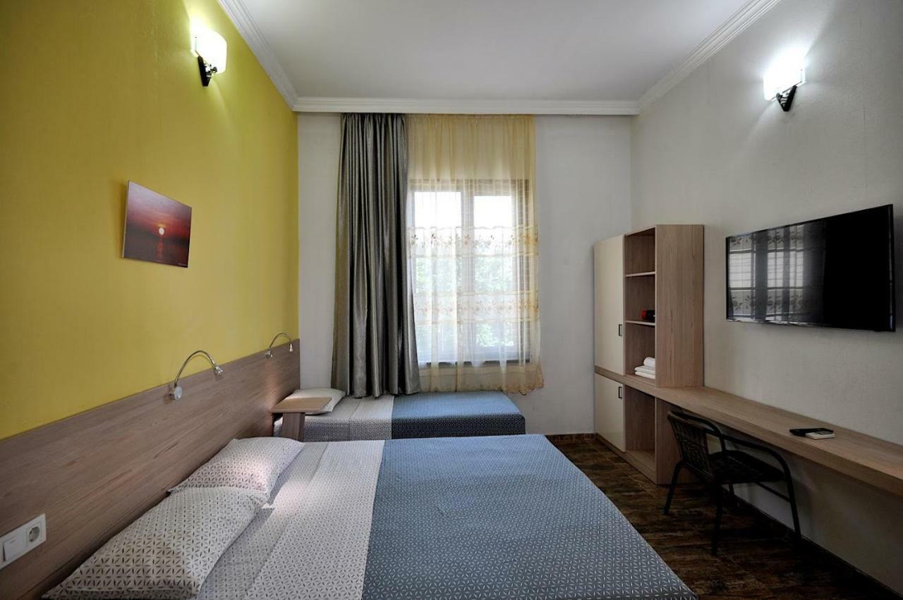 Smak Otel Kobuleti Oda fotoğraf